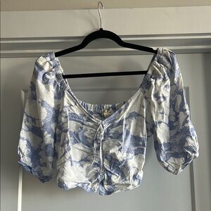 Open Edit cropped puff sleeve. Size M